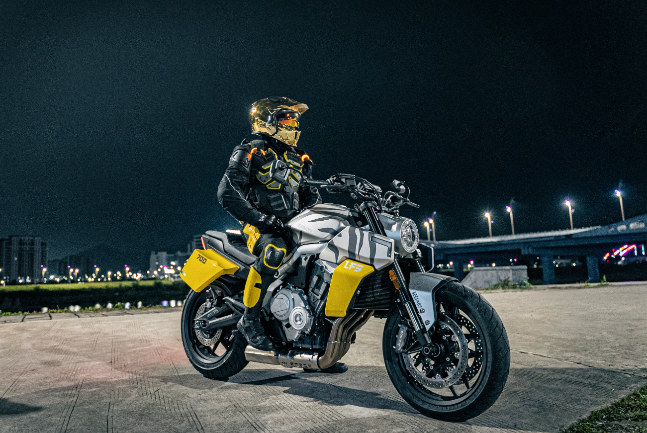 Мотоцикл Benda LFS 700 в Коломне