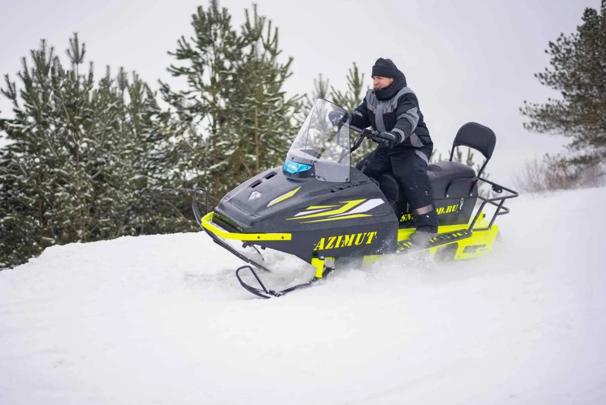 Миниснегоход Бурлак Азимут 20 л.с.  Б/У в Коломне