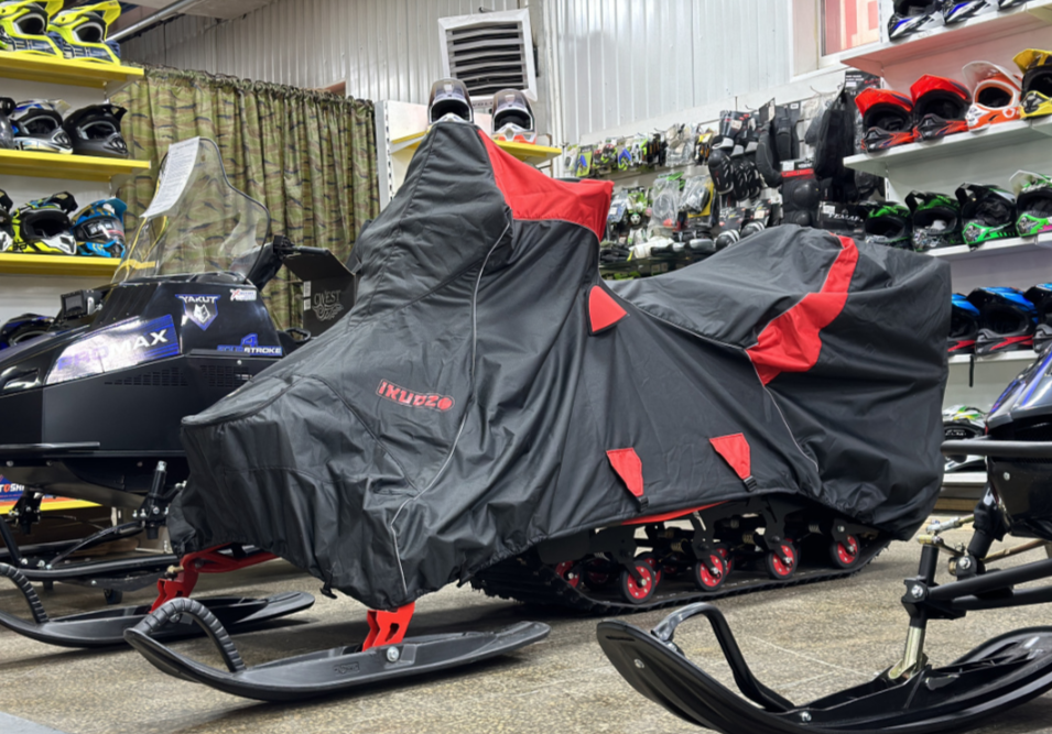 Чехол транспорт. снегохода IKUDZO HUNTER черно-красный Оксфорд ПРЕМИУМ качества с лого IKUDZO в Коломне