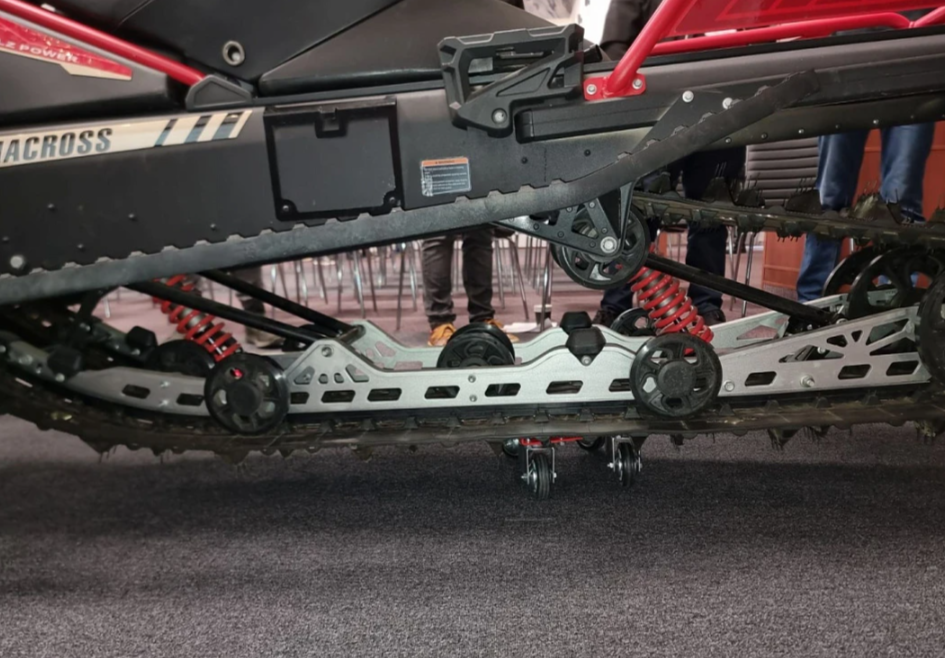 Снегоход AODES Siberiacross 1000 WT 508mm LCD 6.8 в Коломне