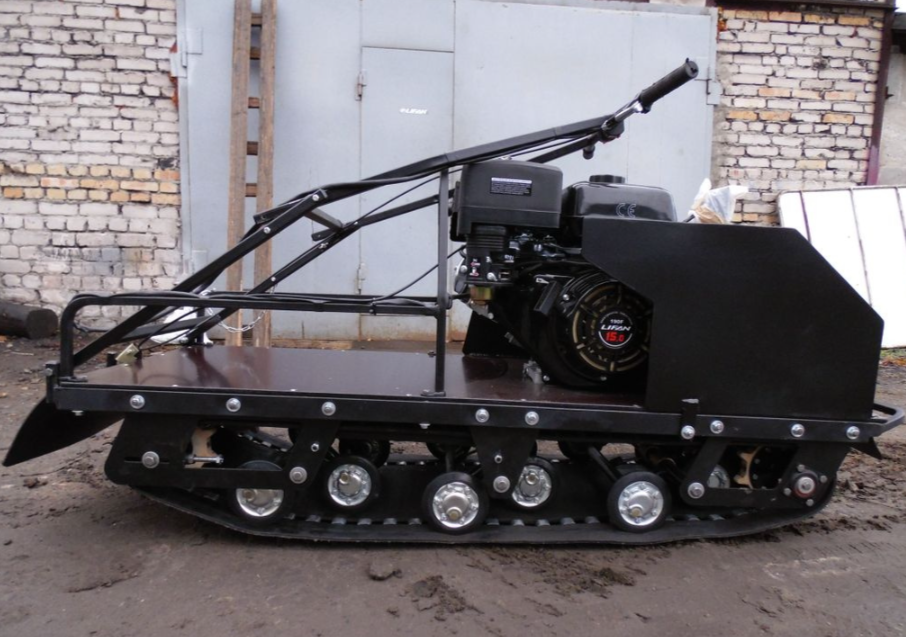 Мотобуксировщик AhtaR Зима 9 л/с с вариатором в Коломне