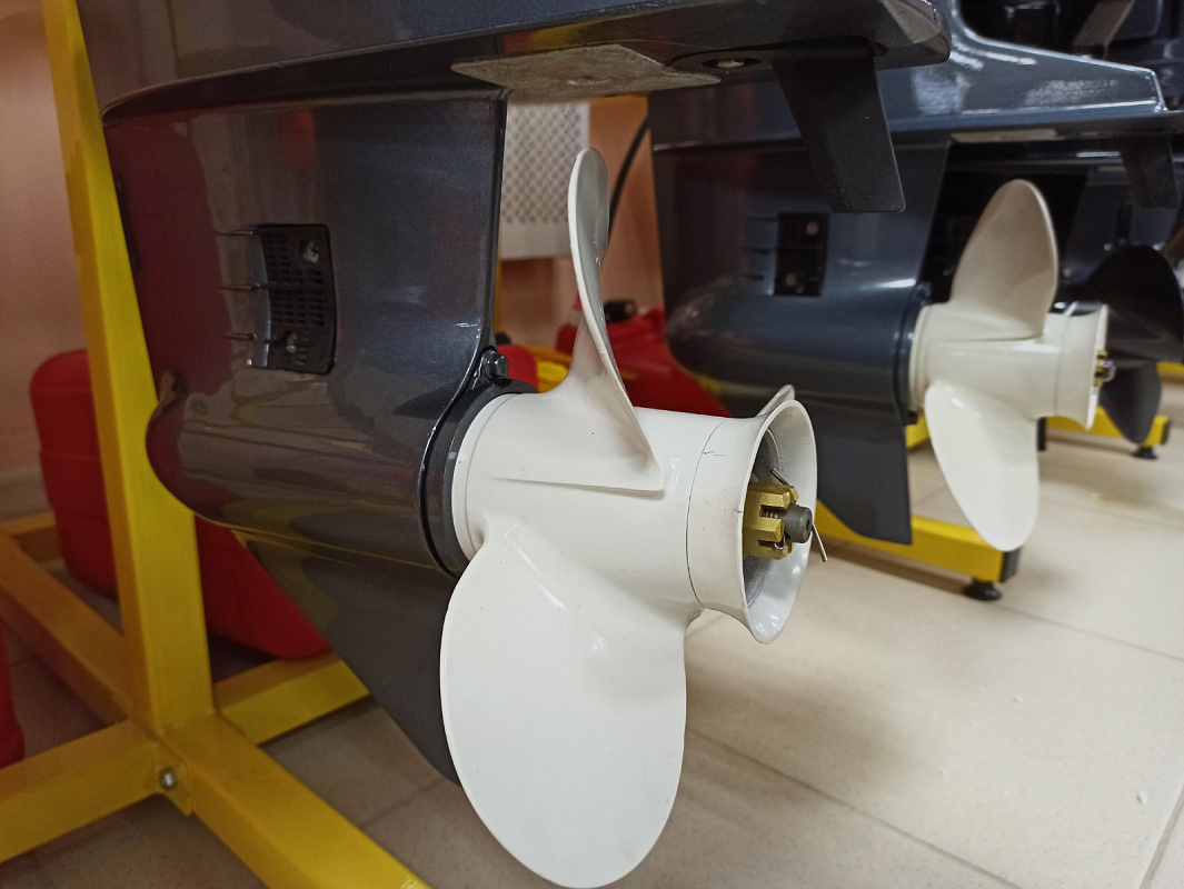 Лодочный мотор BREEZE T30S (2х тактный) в Коломне