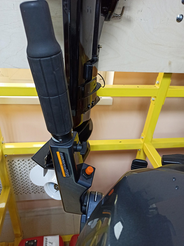 Лодочный мотор BREEZE F9,9S (4х тактный) в Коломне