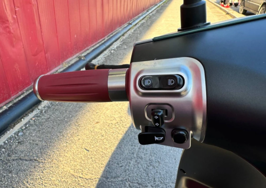 Скутер PROMAX Miami 240 (49) в Коломне