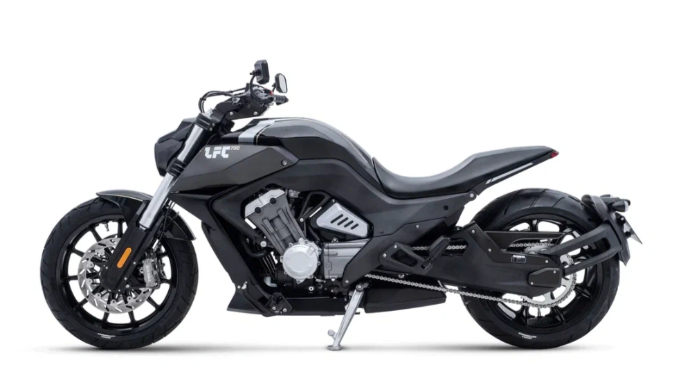 Мотоцикл Benda LFC 700 в Коломне