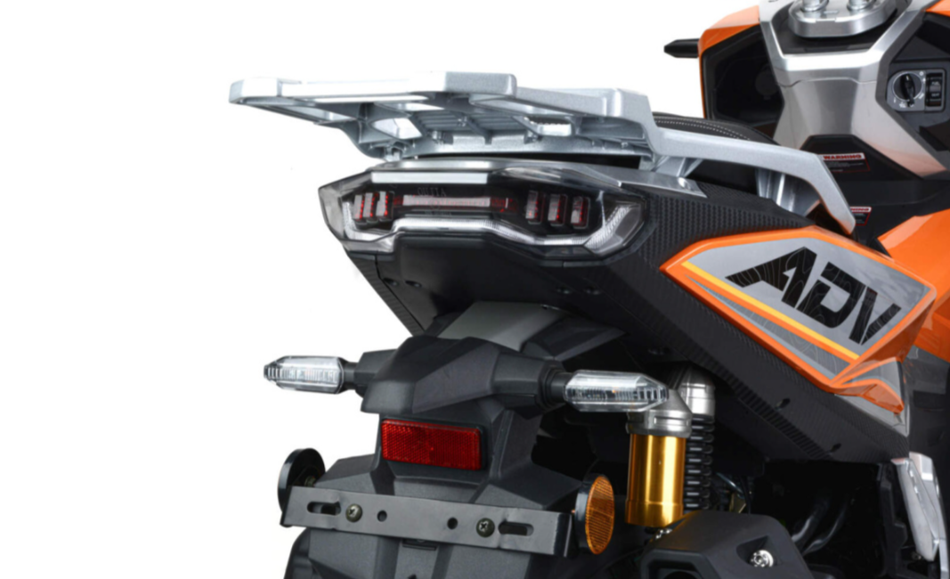 Скутер MOTOLAND (МОТОЛЕНД) T-MAX 150 в Коломне