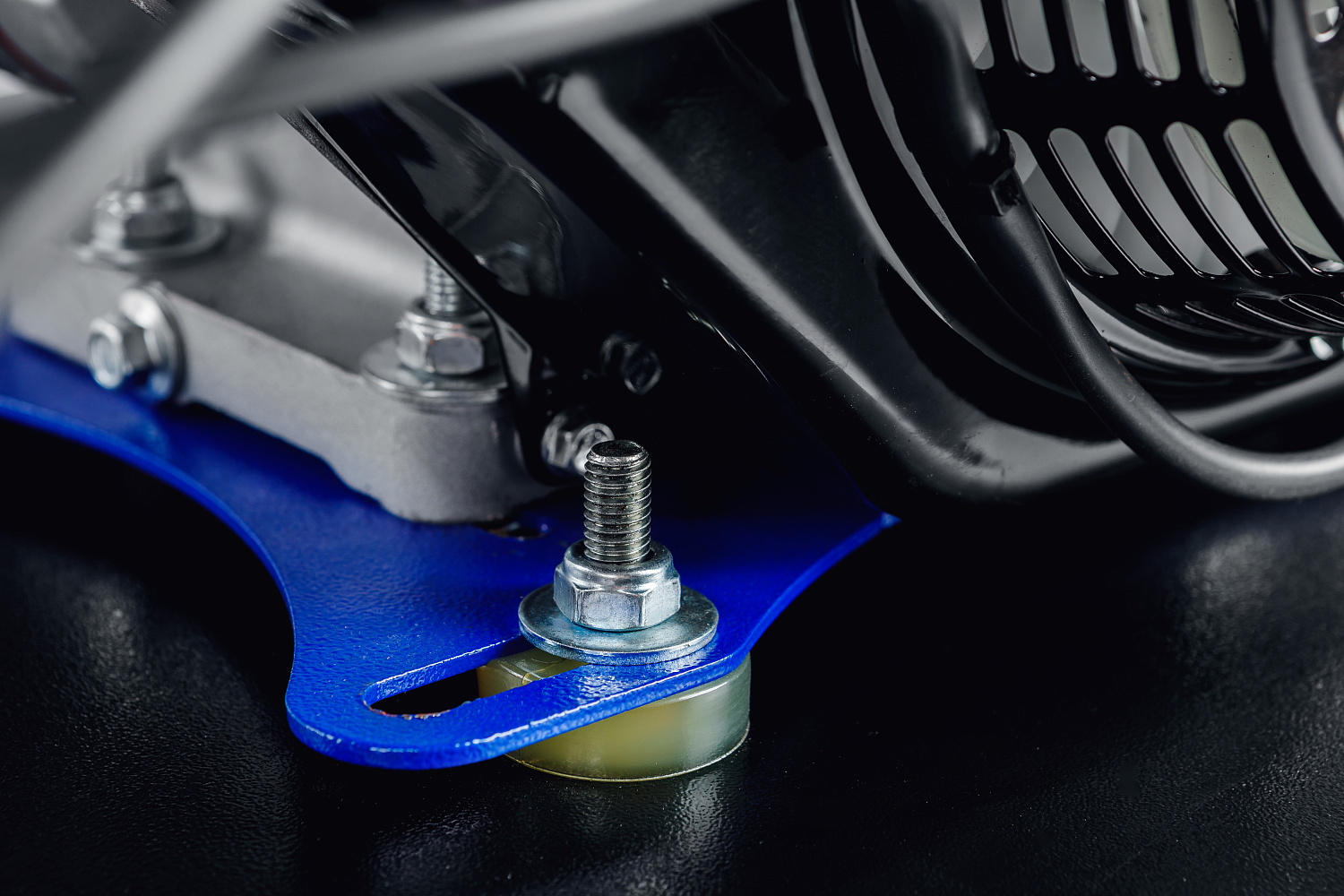 МОТОБУКСИРОВЩИК IKUDZO LONG 2.0 1700/500 EKR15 в Коломне