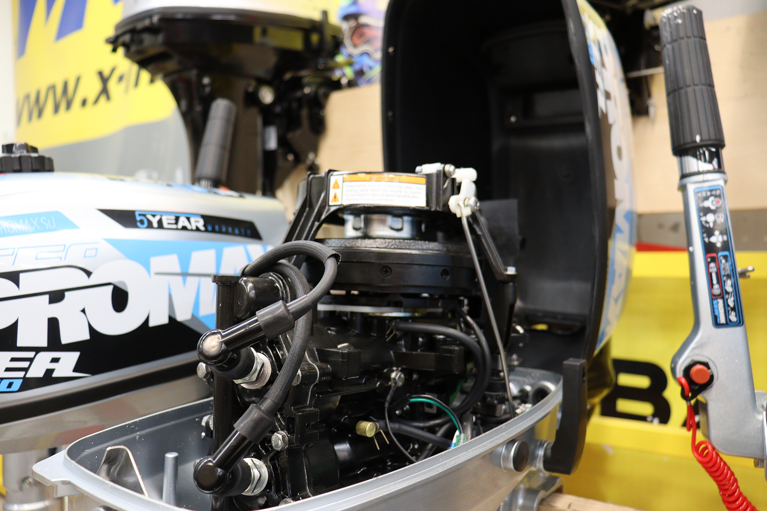 Лодочный мотор PROMAX SP9.9FHS LIGHT в Коломне