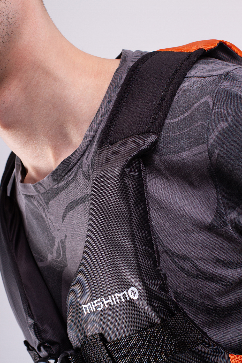 Жилет спасательный MISHIMO PRO Премиум качества Черно-оранжевый в Коломне